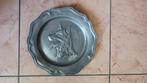 Ronde Etain bord hond om aan de muur te hangen, Antiek en Kunst, Antiek | Tin, Ophalen of Verzenden