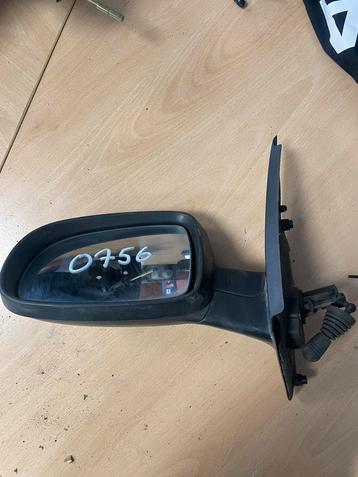 Opel Corsa C G achteruitkijkspiegel 2004  beschikbaar voor biedingen