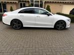 Mercedes CLA 180 AMG LINE PANO NAVI CAMERA, Leder en Stof, Bedrijf, 5 zetels, 1332 cc