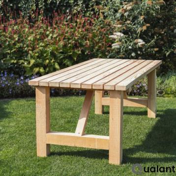 Prachtige Nieuwe Douglas Tuintafels beschikbaar voor biedingen