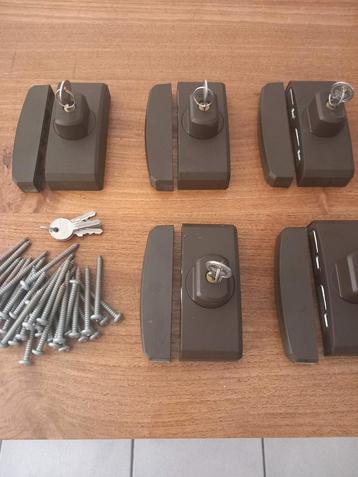 Lot de 5 verrous Abus pour portes et fenêtres, Bricolage & Construction, Enlèvement, Utilisé
