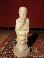 Stenen monnik 15 a 20 kg en 35 cm groot, Antiek en Kunst, Antiek | Religieuze voorwerpen, Ophalen