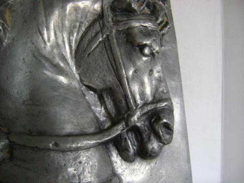 grote en zware muurplaque tin met 3D hoofd paard 5kg, Antiek en Kunst, Kunst | Beelden en Houtsnijwerken, Ophalen of Verzenden