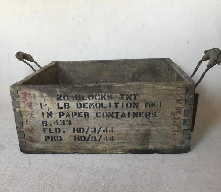 wo2 - Britse Navy kist voor 20 blokken TNT, 1944 - zeldzaam, Verzamelen, Militaria | Tweede Wereldoorlog, Landmacht, Kist of Geocache