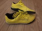 Chaussures de foot en salle 38, Ophalen of Verzenden, Zo goed als nieuw, Schoenen