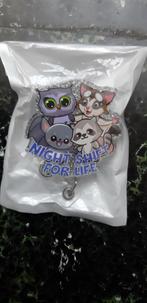 Badgehouder "Night shift for life", Ophalen