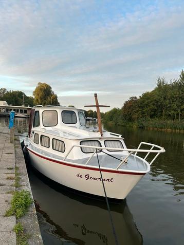 Kajuitcruiser met charme, goede staat. Betrouwbaar. beschikbaar voor biedingen