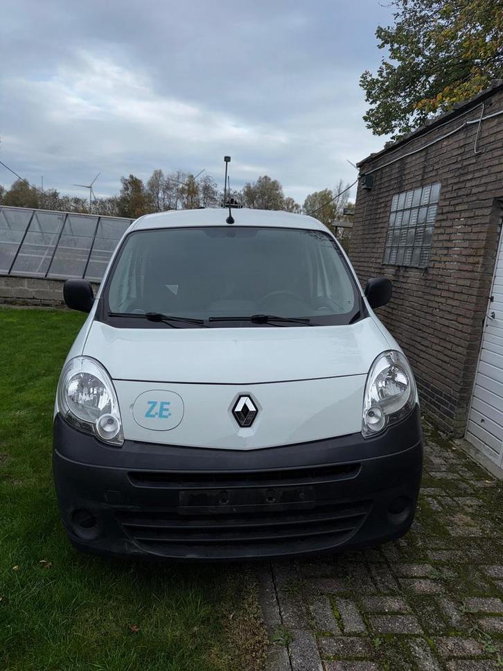 RENAULT KANGOO !!! 2 VOOR 1 PRIJS!!! GOED LESEN, Auto's, Bestelwagens en Lichte vracht, Particulier, Renault, Elektrisch, 6 deurs