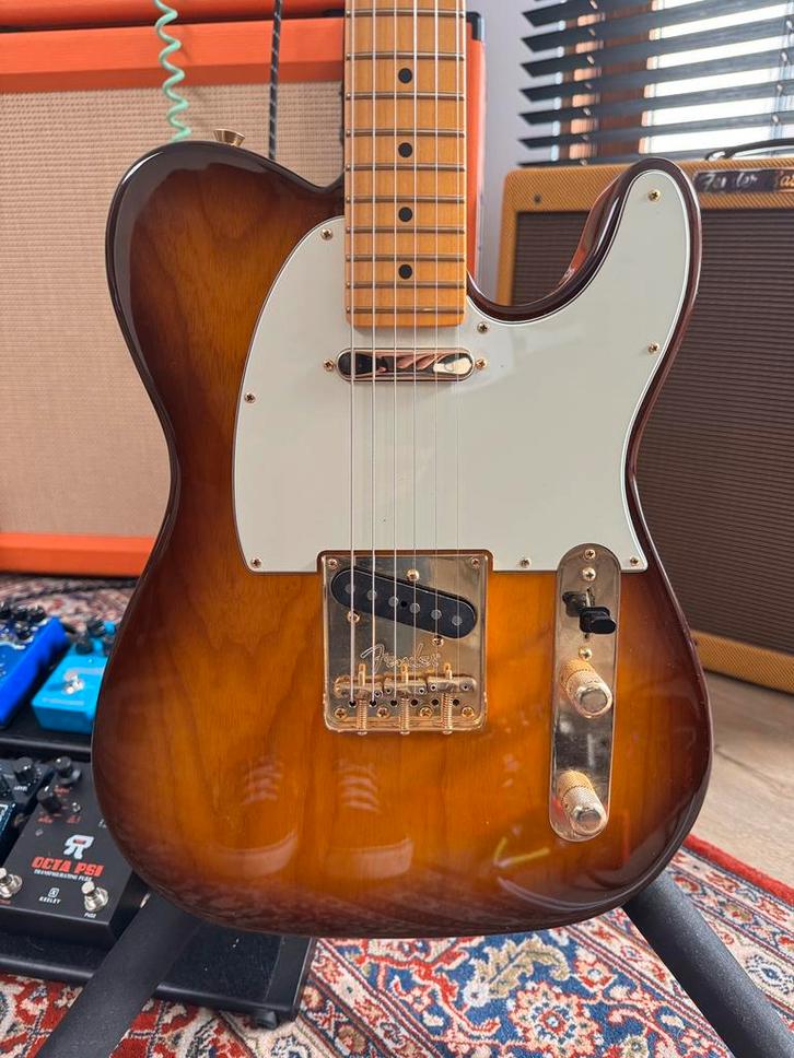 Fender 75th Anniversart Commemorative Telecaster, Musique & Instruments, Instruments à corde | Guitares | Électriques, Comme neuf