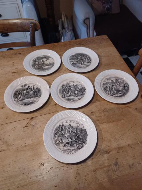 SOCIETE CERAMIQUE MAASTRICHT sierborden Napoleon aan 10 euro, Antiek en Kunst, Antiek | Servies los, Ophalen of Verzenden