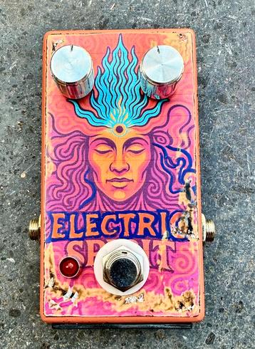 Stronzofx Electric Spirit (Jordan Bosstone) Fuzz, Envoi