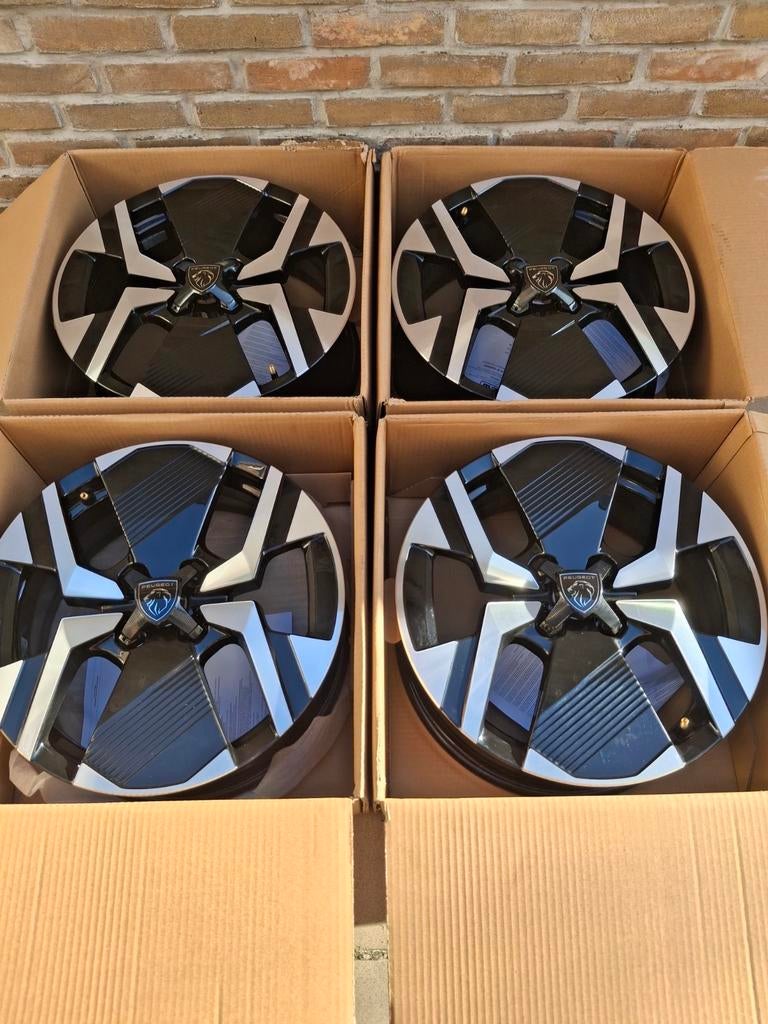 nouvelles jantes Peugeot, Autos : Pièces & Accessoires, Pneus & Jantes, Jante(s), 17 pouces, Neuf, Enlèvement