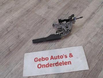 HANDREMHENDEL Volkswagen Golf VI (5K1) (01-2008/11-2013) beschikbaar voor biedingen