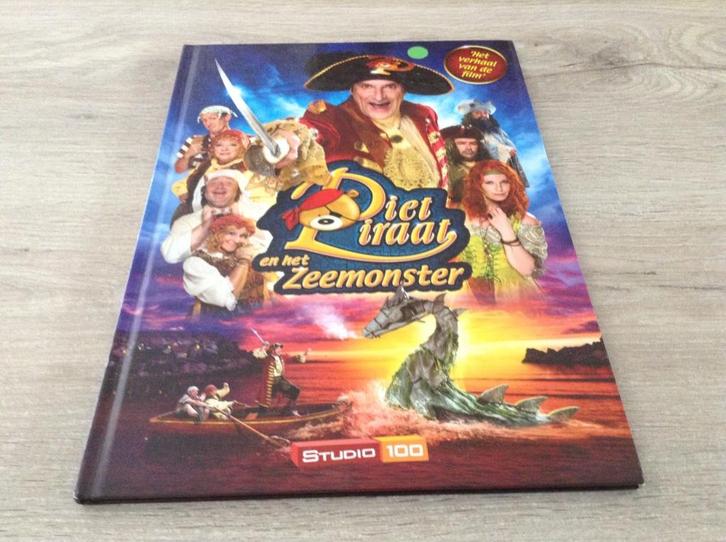 Studio 100 Piet piraat voorleesboek: Het zeemonster (2013), Boeken, Kinderboeken | Kleuters, Zo goed als nieuw, Non-fictie, 4 jaar