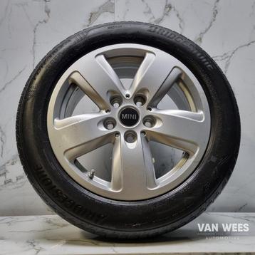 MINI COOPER CLUBMAN F54 205/55/16 INCH STYLING 517 ZOMERSET  beschikbaar voor biedingen