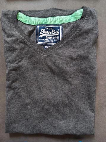Donkergrijs T-shirt - superdry - medium -> 3€ beschikbaar voor biedingen