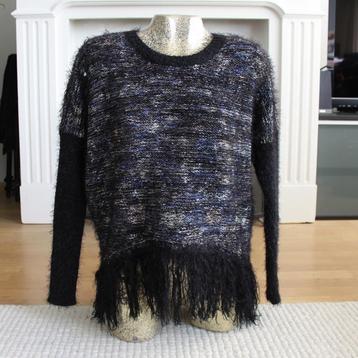 Pull Paris Et Moi (L) €20, -