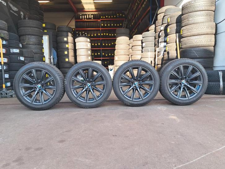 Jantes d'hiver BMW d'origine avec pneus de démonstration


8, Autos : Pièces & Accessoires, Commande, BMW, Enlèvement