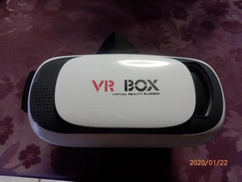 lunette box 3D (n*7), Consoles de jeu & Jeux vidéo, Virtual Reality, Comme neuf, Téléphone, Lunettes VR, Enlèvement ou Envoi