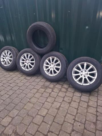 Mazda CX7 alu velgen met winterbanden  beschikbaar voor biedingen