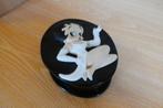 Betty Boop zeldzame ovale 3D-doos tropico difusion 1998, Verzamelen, Beelden en Beeldjes, Ophalen of Verzenden, Nieuw, Mens