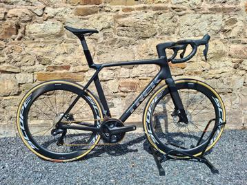 *NIEUW* TREK MADONE GEN 8 [L/56] ULTEGRA DI12S/COCKPIT/SCOPE beschikbaar voor biedingen