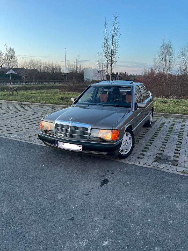 Mercedes 190d 2.5, Autos, Mercedes-Benz, Particulier, Série 190, ABS, Diesel, Automatique, Autres couleurs, Brun, Cuir et Tissu