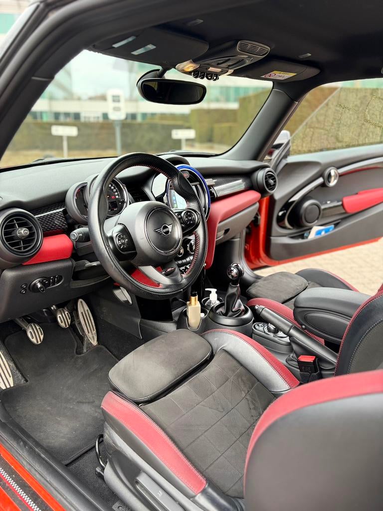 MINI COOPER S JCW PACK  - 41.000 kms!! 1e eig., Auto's, Mini, Voorwielaandrijving, Alcantara, Grijs, Particulier