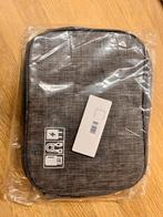 Cable organizer. Kabel tas. Grijs. Kabel management, Neuf, Gris, Enlèvement ou Envoi, Moins de 40 cm