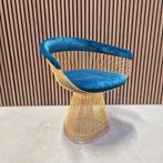 Knoll Warren Platner chair, Envoi