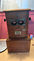 Stéréoscope fonctionnant avec 350 pièces de verre, Enlèvement