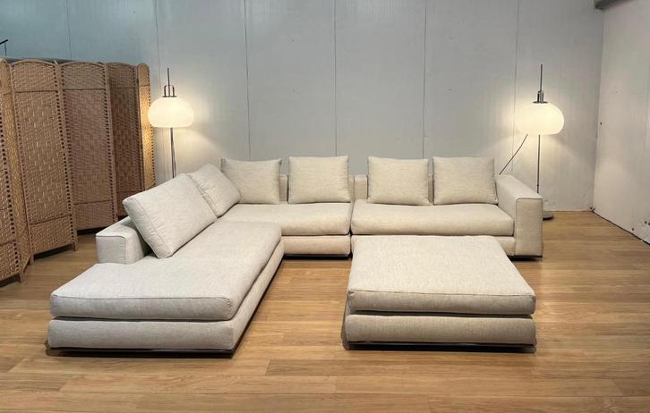 Minotti Hamilton Set Licht Beige – NP: €30.000, Huis en Inrichting, Zetels | Zetels, Nieuw, Hoekbank, Vierpersoons of meer, 300 cm of meer