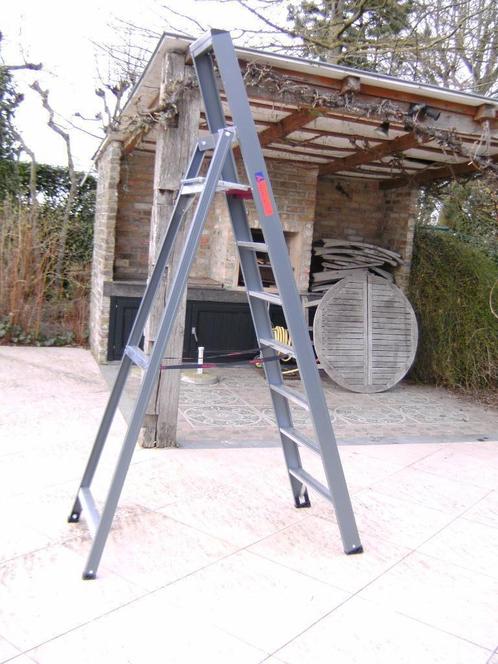 Nieuwe Altrex ladder, Doe-het-zelf en Bouw, Ladders en Trappen, Nieuw, Ladder, 2 tot 4 meter, Opvouwbaar of Inschuifbaar, Ophalen