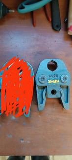 Persbek Rems M28, Ophalen