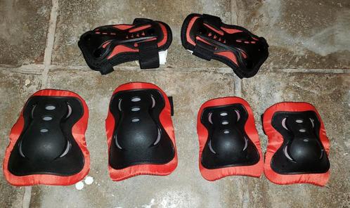 Set 3 protections pour vélo/roller enfant, Sports & Fitness, Cyclisme, Comme neuf, Vêtements, Enlèvement ou Envoi