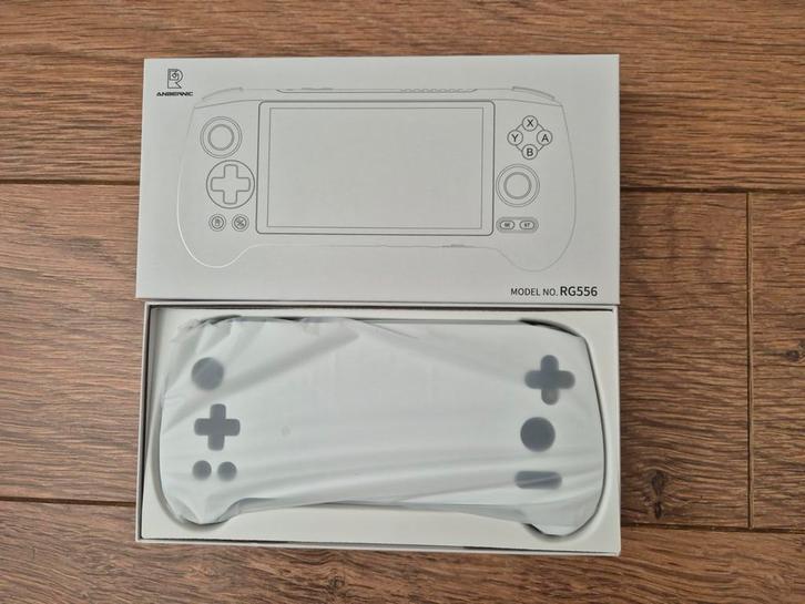 Anbernic 556 & 557 NIEUW - EN andere handhelden, Games en Spelcomputers, Spelcomputers | Nintendo Consoles | Accessoires, Nieuw