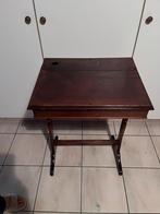 Bureau kerselaar, Ophalen