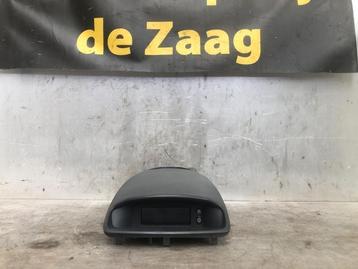Display Interieur van een Opel Corsa beschikbaar voor biedingen