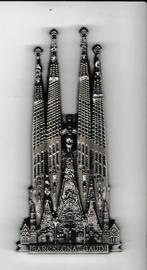 koelkastmagneet Sagrada Famiglia Gaudi Barcelona, Verzamelen, Overige Verzamelen, Zo goed als nieuw, Koelkastmagneet, Verzenden