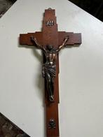 Groot houten kruis met Jezus, Antiek en Kunst, Antiek | Religieuze voorwerpen, Ophalen of Verzenden