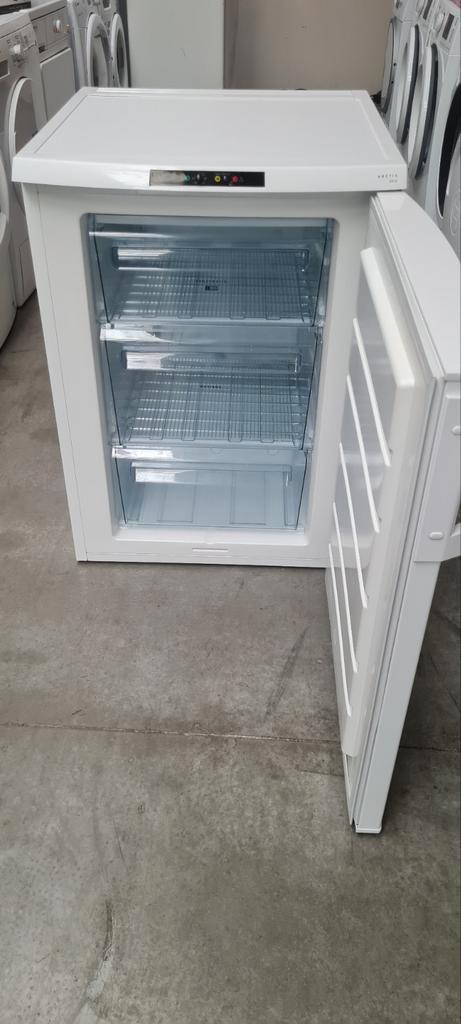 Tafelmodel diepvries AEG nofrost A++, Elektronische apparatuur, Was-droogcombinaties, Zo goed als nieuw, Ophalen of Verzenden
