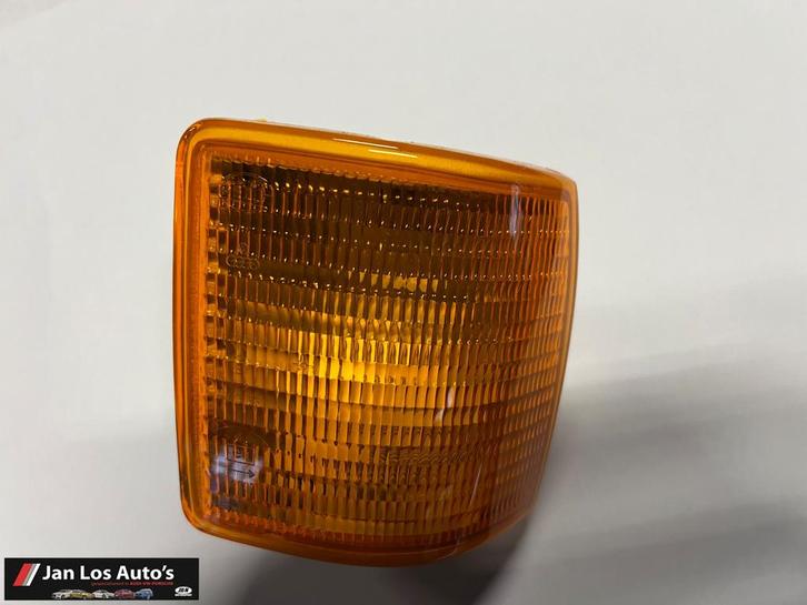Audi 80 B2 typ 81  vfl  knipperlicht links Hella, Auto-onderdelen, Verlichting, Audi, Gebruikt, Herkomst onderdeel bekend, Ophalen of Verzenden