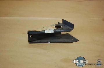 Nieuw: Stuurdemper/stabilisatiestangsteun Mercedes W114 W115 beschikbaar voor biedingen