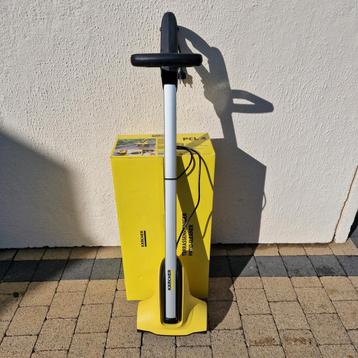 A vendre brosse karcher, Électrique, Avec pression d'eau réglable, Comme neuf, Enlèvement