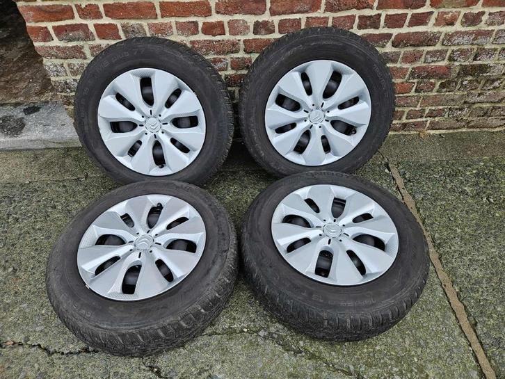4 jantes Citroën C3 avec pneus hiver Uniroyal 195/65 R15, Auto-onderdelen, Banden en Velgen, Banden en Velgen, Winterbanden, 15 inch