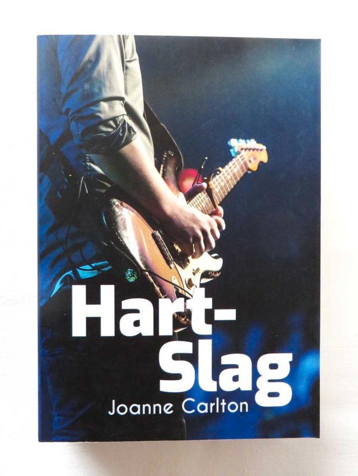Joanne Carlton ( Sandra J. Paul ) – Hart-Slag, Boeken, Kinderboeken | Jeugd | 13 jaar en ouder, Zo goed als nieuw, Fictie, Ophalen of Verzenden