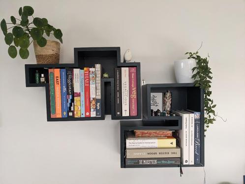 Tweedelig hangend boekenkastje, Huis en Inrichting, Woonaccessoires | Wandplanken en Boekenplanken, Gebruikt, Ophalen