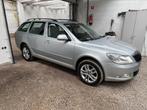 Skoda Octavia 1.6 diesel 4x4, Auto's, Euro 5, Stof, Zwart, 4 cilinders