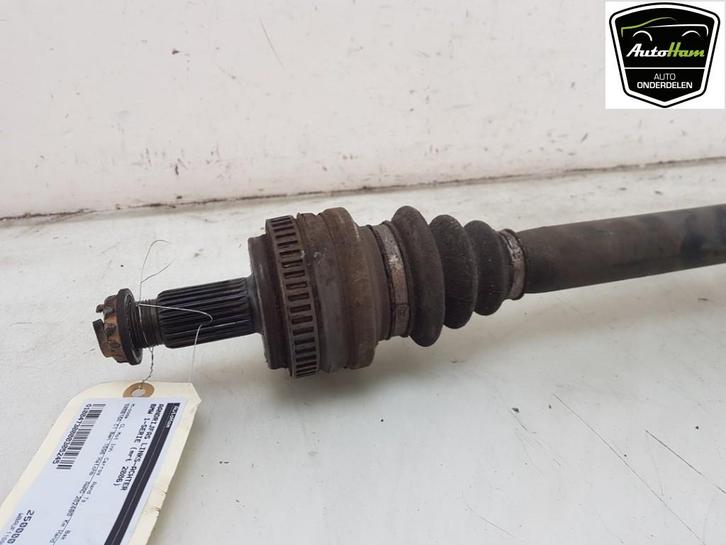 AANDRIJFAS LINKS ACHTER BMW 1 serie (E87 / 87N), Auto-onderdelen, Remmen en Aandrijving, BMW, Gebruikt