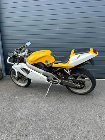 Cagiva mito 125 prochainement dispo beschikbaar voor biedingen